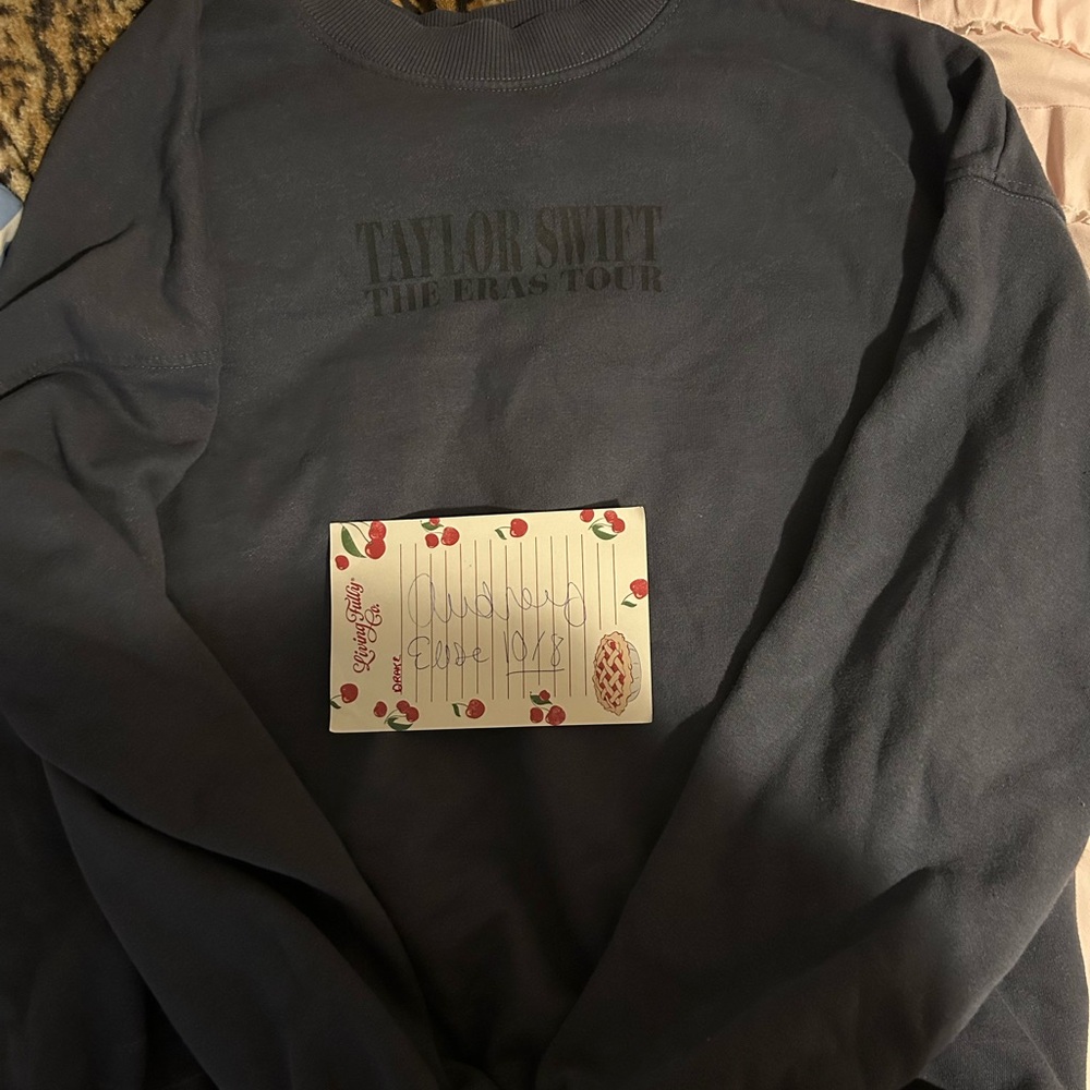 COPY - rare blue eras tour crewneck size medium